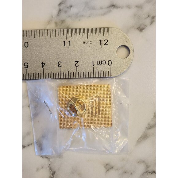 Rotary International Mankind Is Our Business Enamel Pin Badge Blue & Gold Tone - Picture 3 of 3